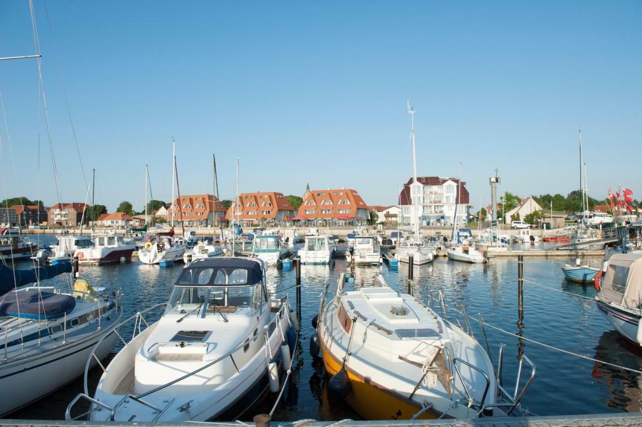 Inselquartett - Fewo Hiddensee Wiek auf Rügen Exteriér fotografie